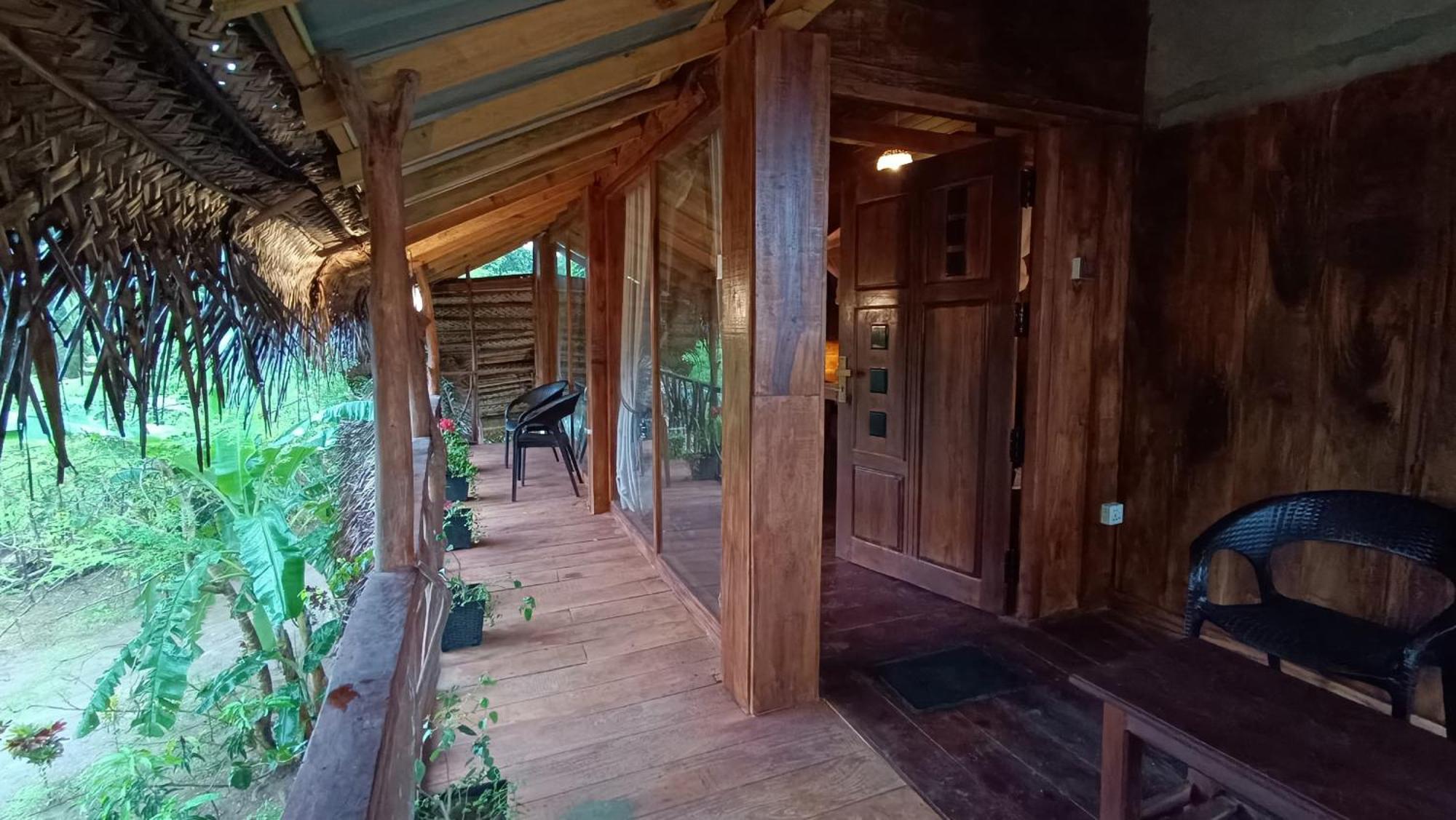 Вілла Sigiriya Rock View Tree House Екстер'єр фото